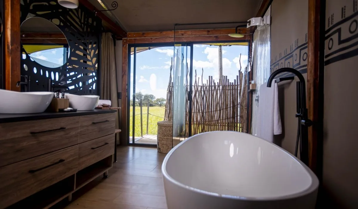 Escarpment Luxury Camp Serengeti view 4