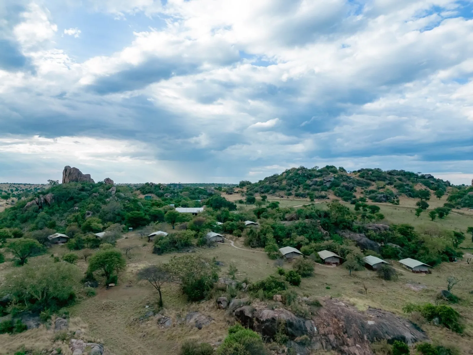 Mbuzi Mawe Tented Camp exterior