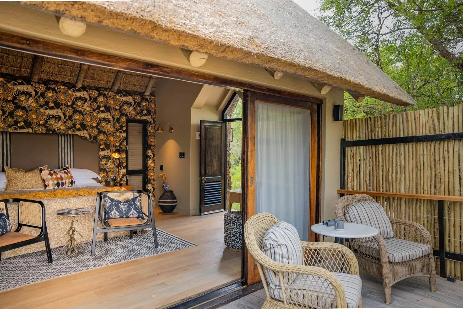 Thornybush Game Lodge view 2