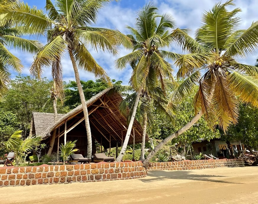 Tsara Faly Lodge exterior